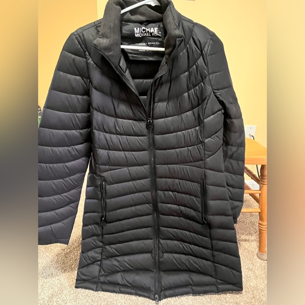 Long Michael Kors black down filled jacket